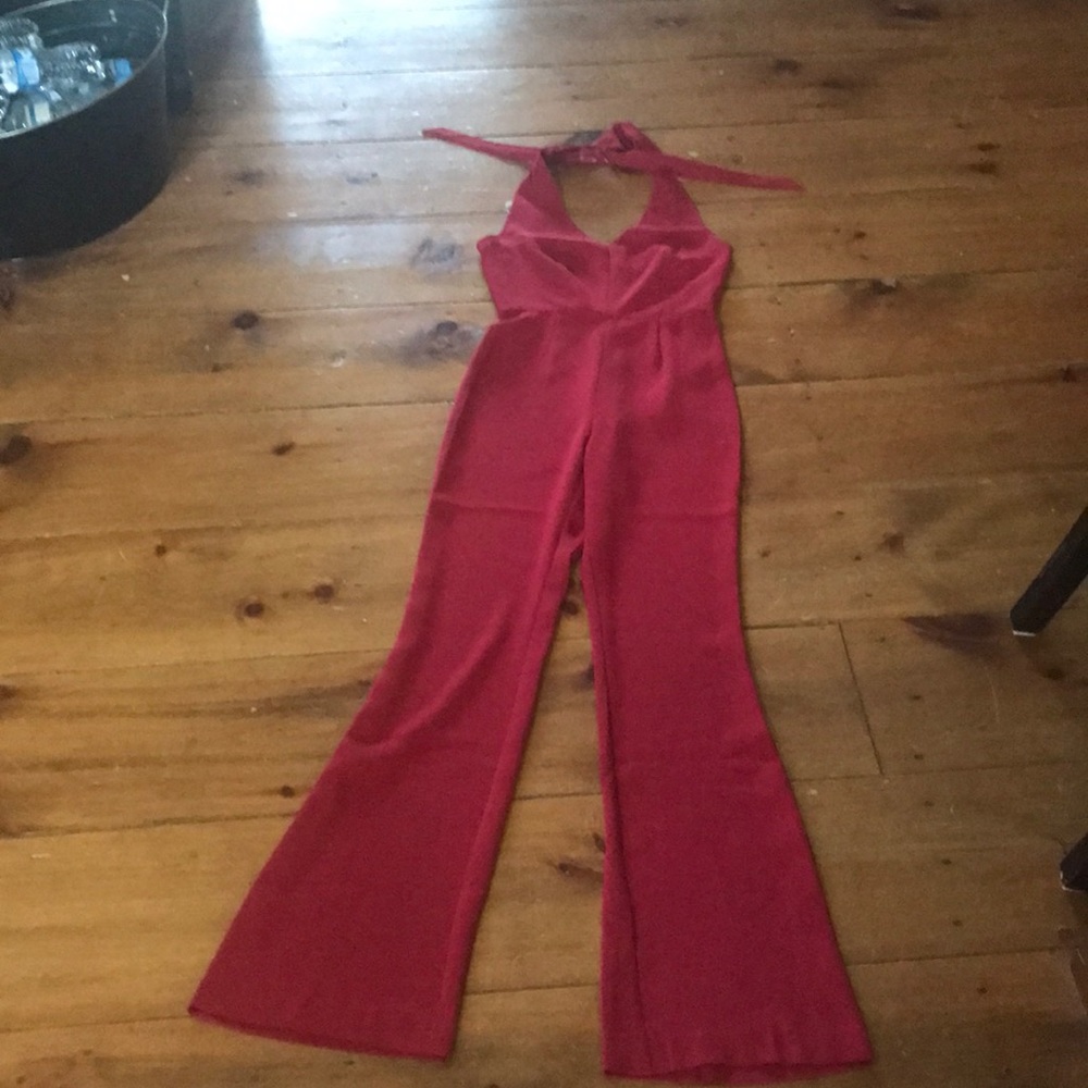 Guess halter jumpsuit - Picture 4 of 5